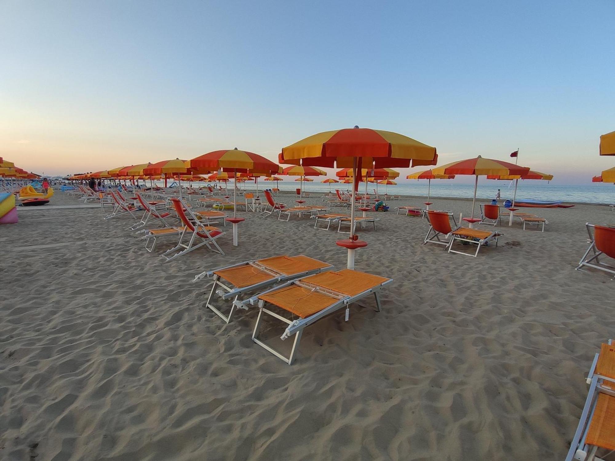 Casa Felix Apartment Giulianova Bagian luar foto